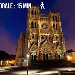 La Jungle Insolite, Spa, Ecran Cinema, Lit A Baldaquin King Size, Day Use, 10 Min Centre Daire Amiens