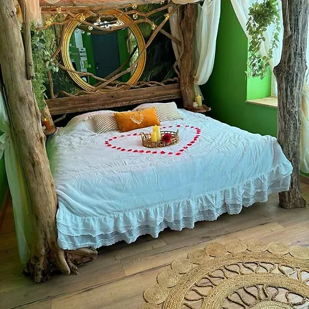 アパート La Jungle Insolite, Spa, Ecran Cinema, Lit A Baldaquin King Size, Day Use, 10 Min Centre *